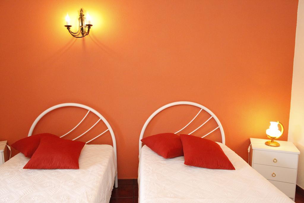Gasthaus Casa Capelinhos Capelo Zimmer foto